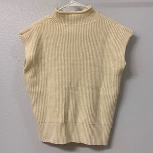 mock neck Sweater vest